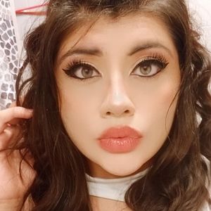 Meet your Posher, Jessenia